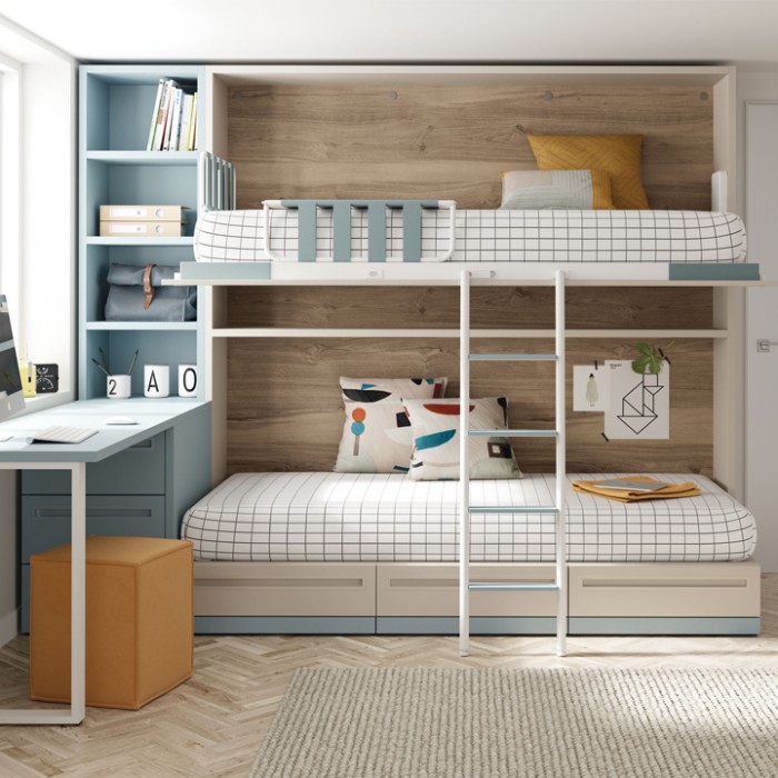 Habitación infantil con cama litera, armario y escritorio.